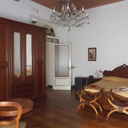 La Vela-castello Il Rifugio Hotel 3*