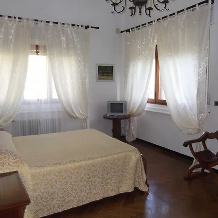 La Vela-castello Il Rifugio Hotel