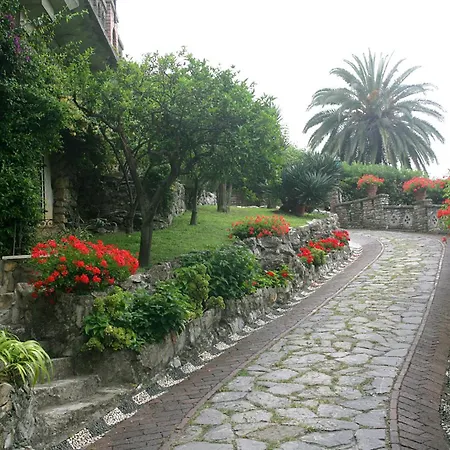 La Vela-castello Il Rifugio