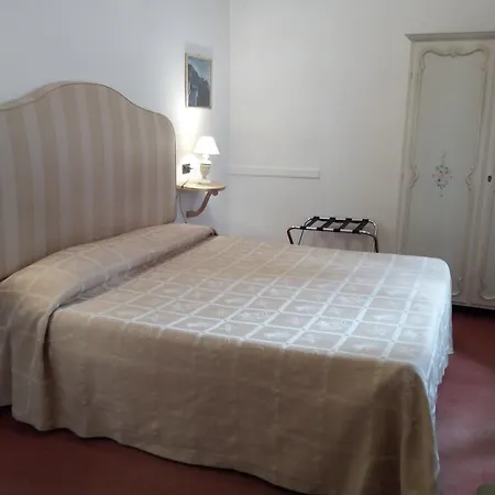 מלון La Vela-castello Il Rifugio סנטה מרגריטה ליגורה