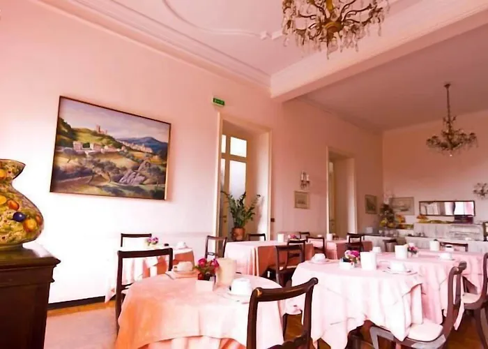 La Vela-castello Il Rifugio Hotel 3*